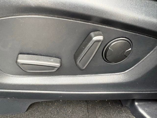 Used 2025 Ford Explorer ST-Line image 21