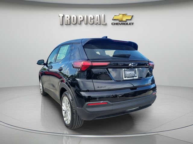 New 2027 Chevrolet Bolt LT w/ Comfort Package FWD image 2