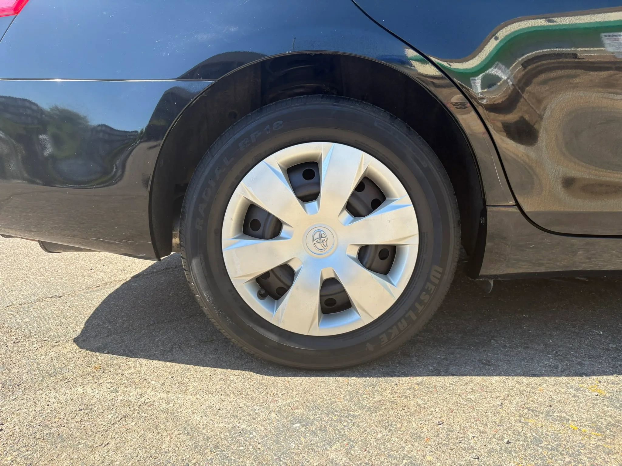 Used 2008 Toyota Camry LE image 17