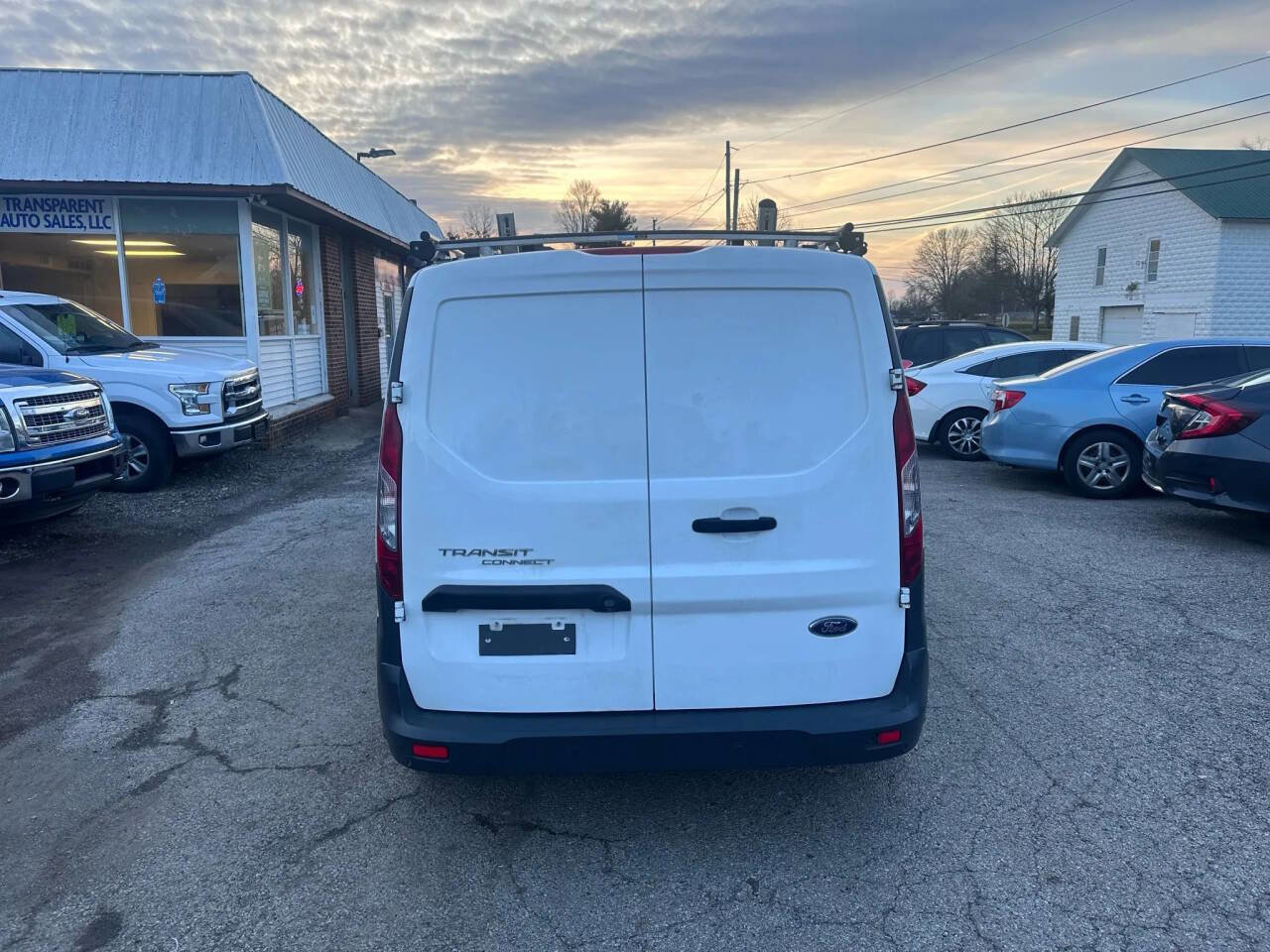 Used 2017 Ford Transit Connect XL image 7
