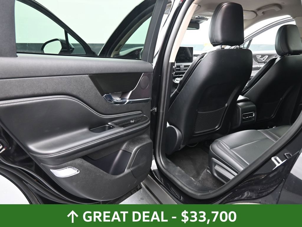 Used 2024 Lincoln Corsair Reserve image 21