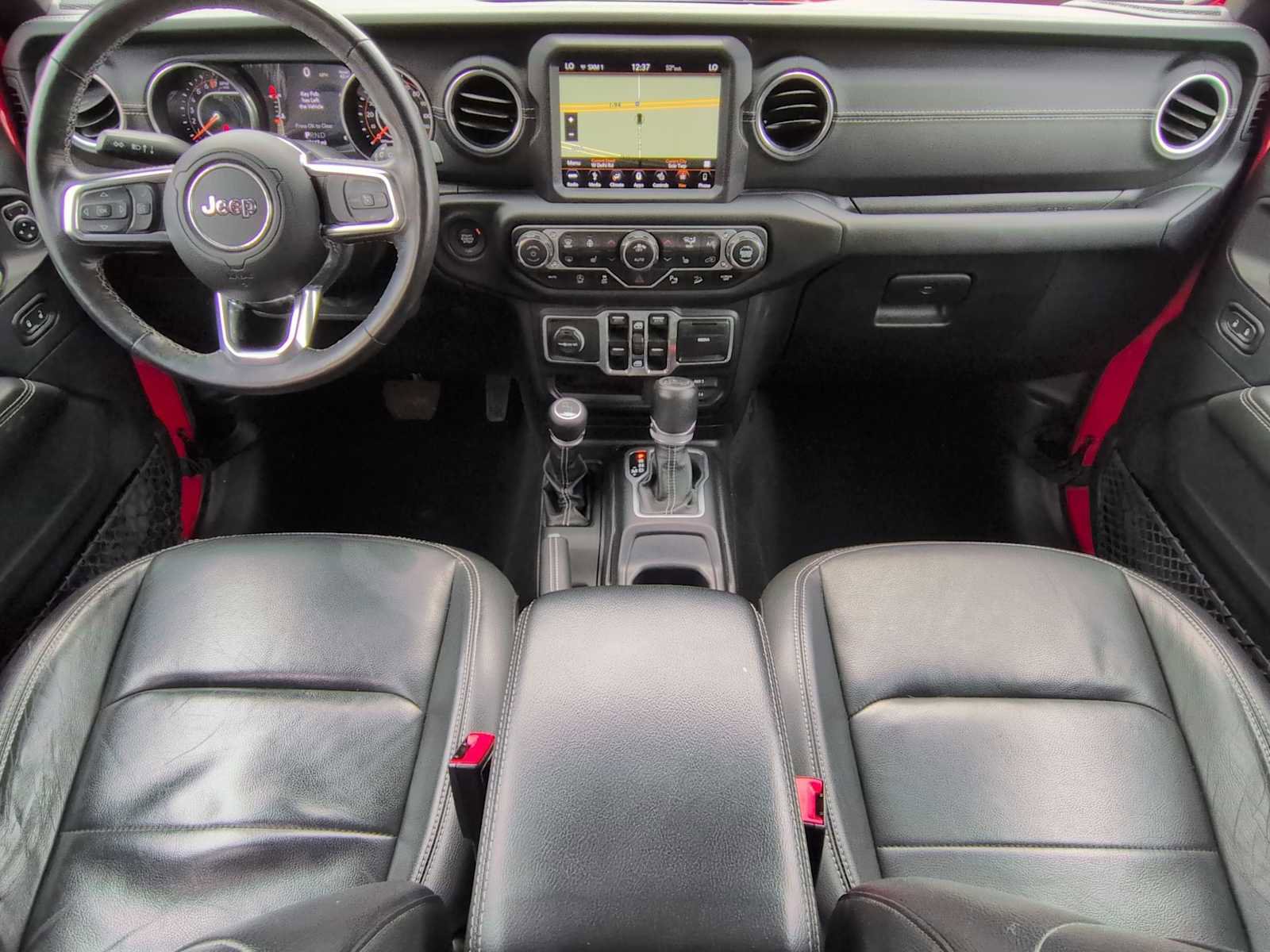 Used 2018 Jeep Wrangler Unlimited Sahara AWD/4WD image 14