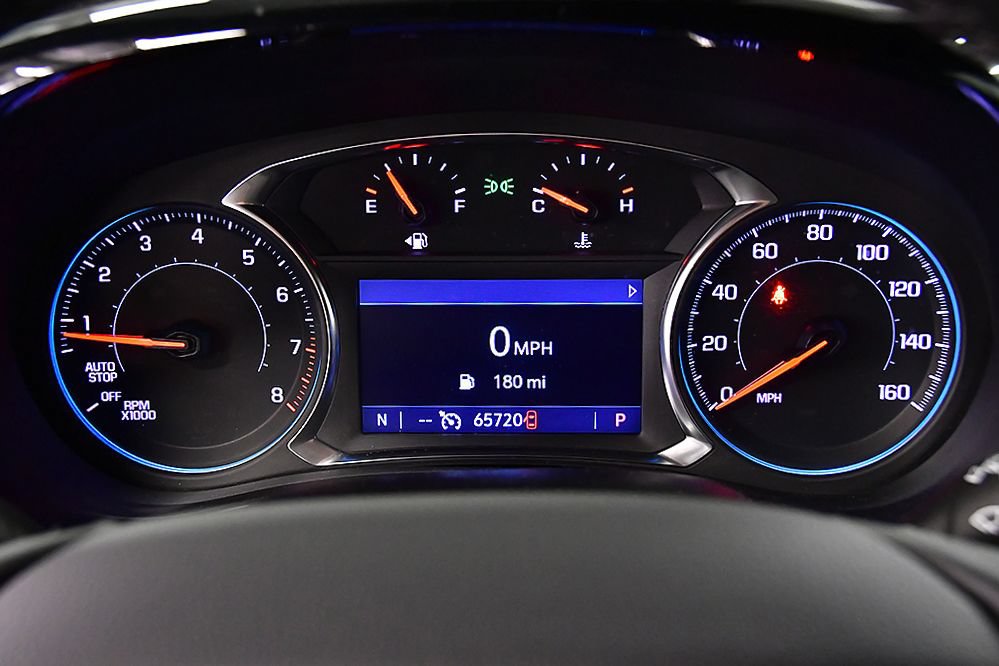 Used 2023 Chevrolet Traverse LT AWD/4WD image 16
