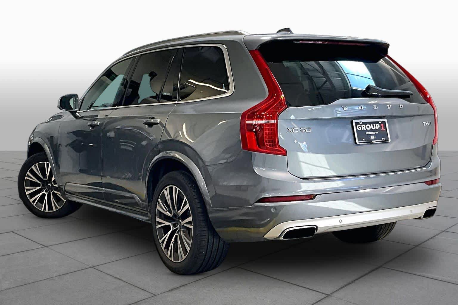 Used 2020 Volvo XC90 T6 Momentum w/ Protection Package Premier AWD/4WD image 12