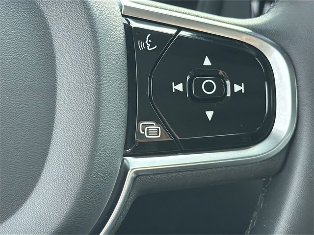 Used 2024 Volvo S60 B5 Plus image 26