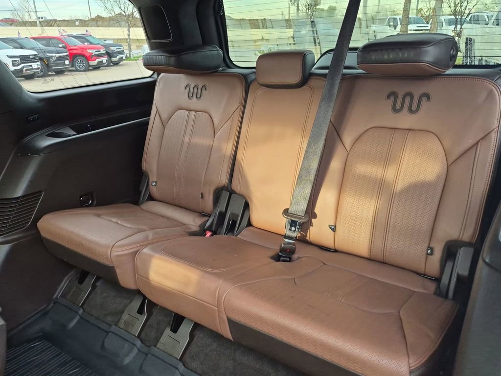 Used 2022 Ford Expedition King Ranch image 24