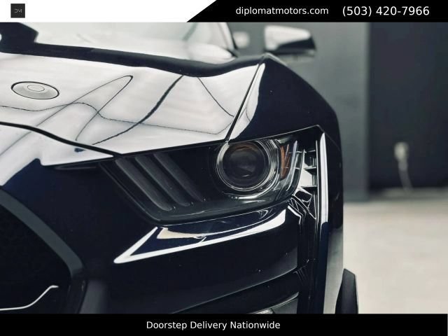 Used 2021 Ford Mustang Shelby GT500 w/ Carbon Fiber Track Pack RWD image 13