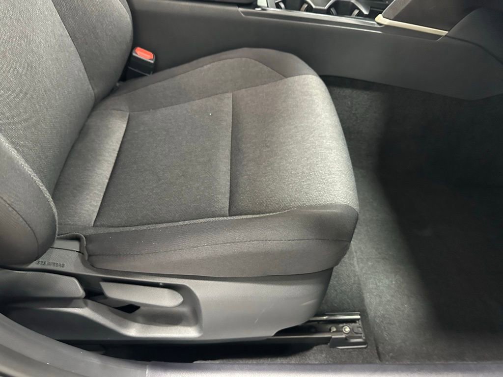 Used 2025 Toyota Camry LE FWD image 60