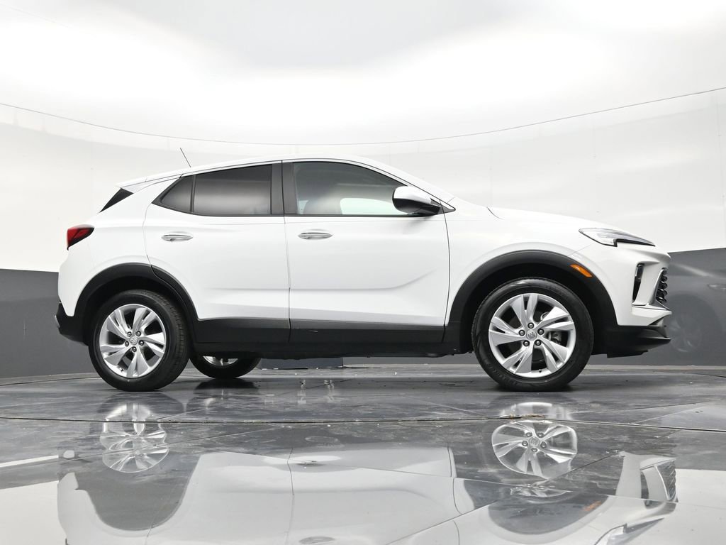 Used 2024 Buick Encore GX Preferred FWD image 26