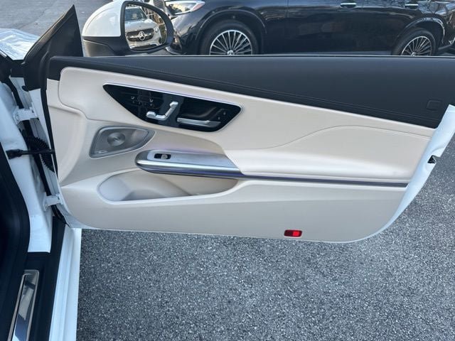 New 2026 Mercedes-Benz CLE 300 4MATIC Cabriolet image 31