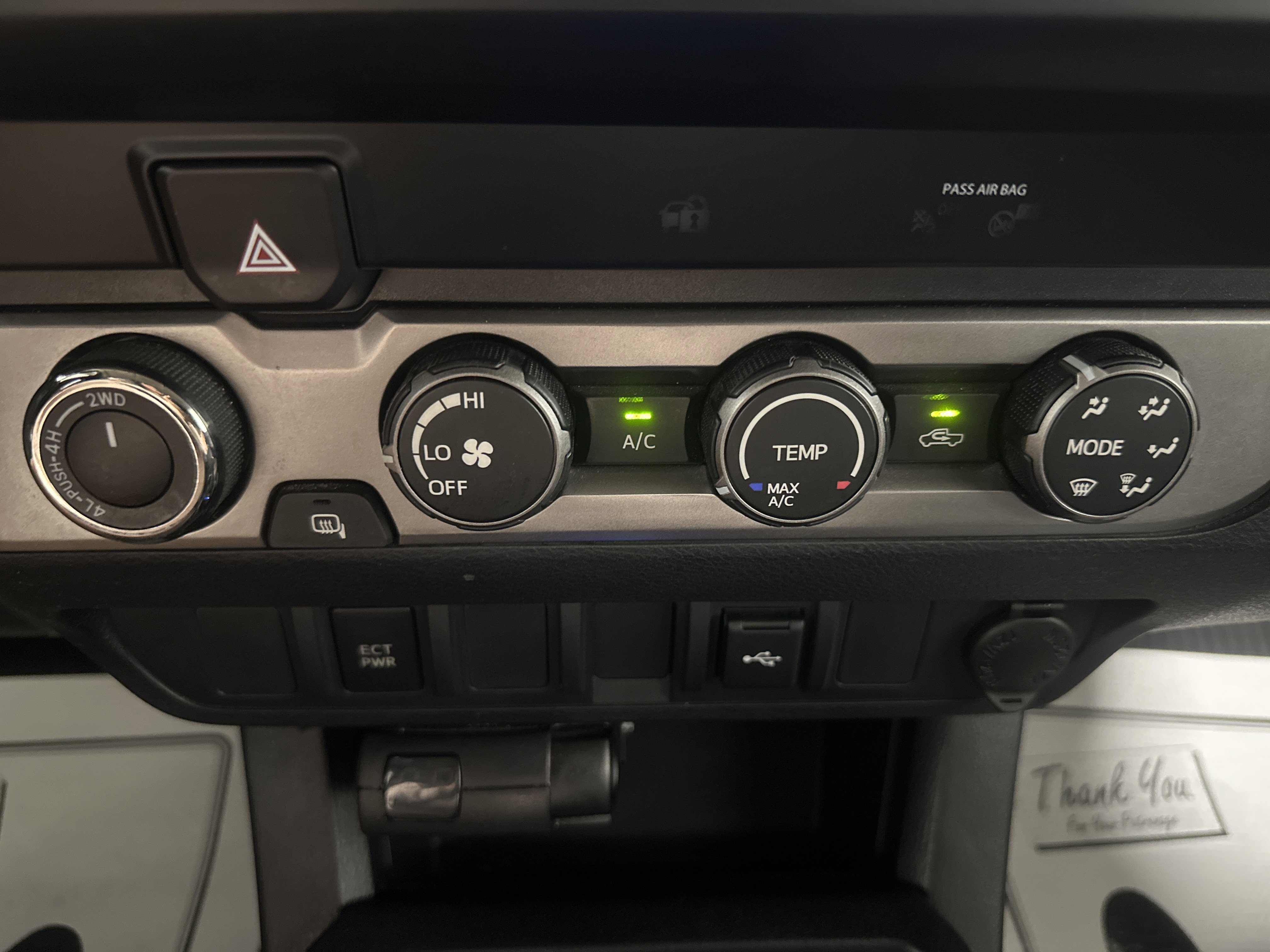 Used 2020 Toyota Tacoma SR AWD/4WD image 19