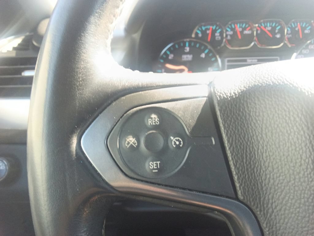 Used 2020 Chevrolet Tahoe LS RWD image 23