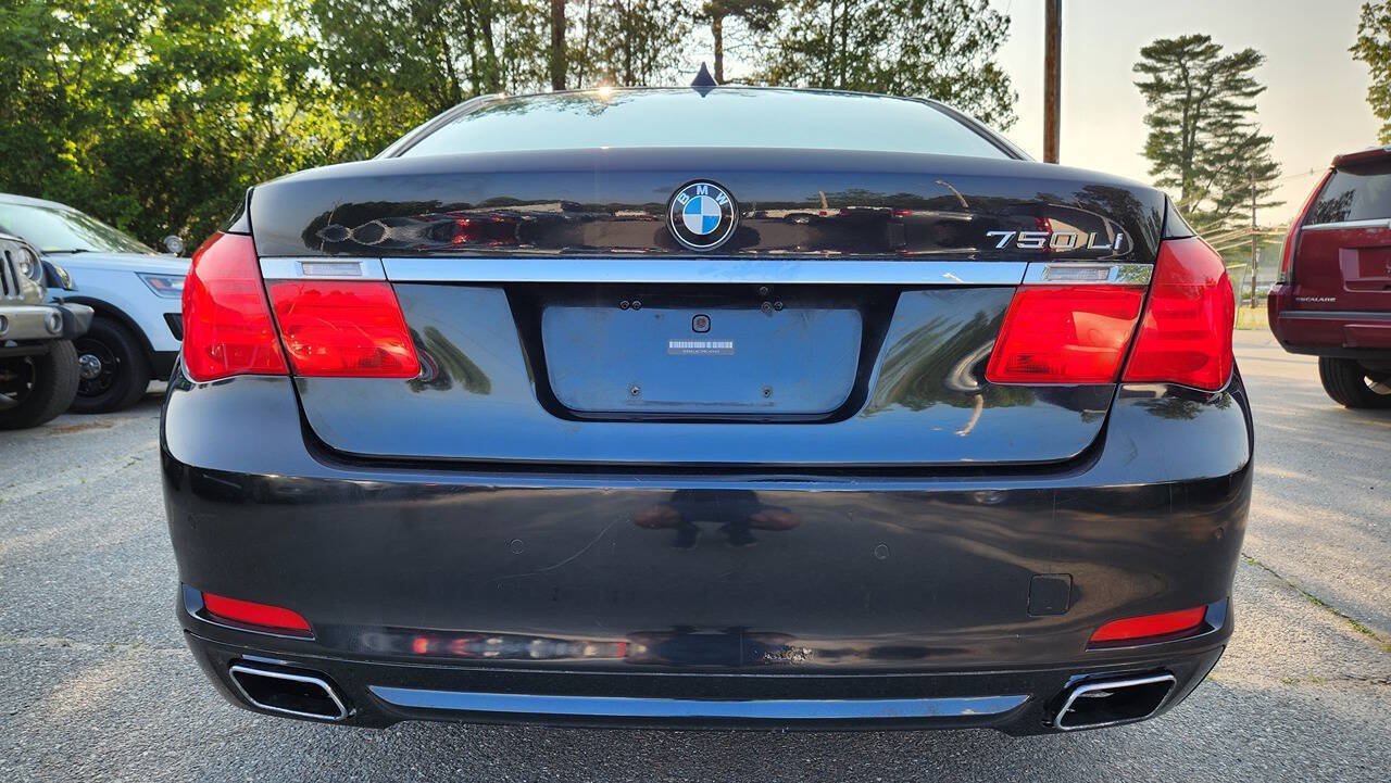 Used 2011 BMW 750Li xDrive AWD/4WD image 15