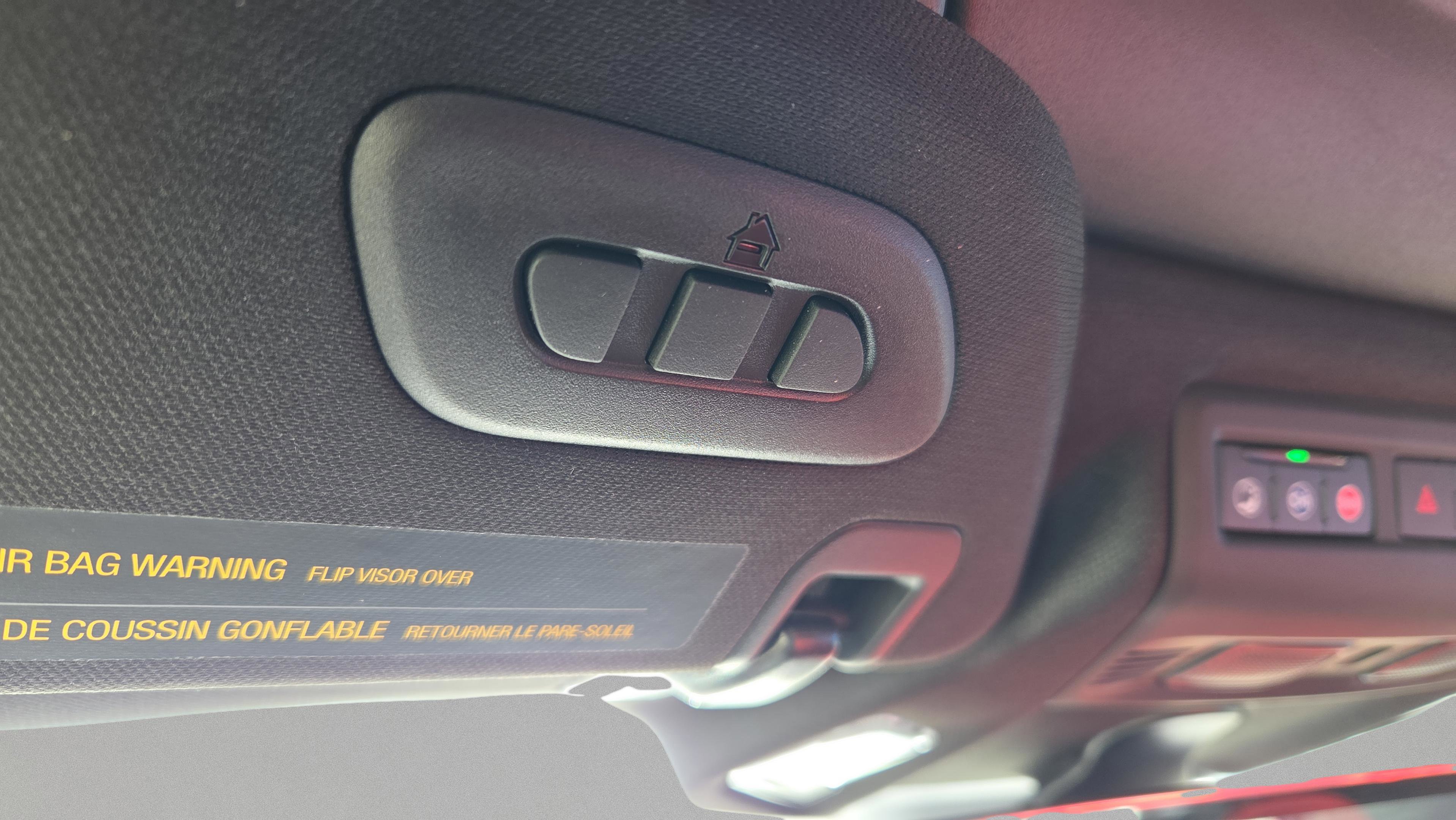 Used 2022 Chevrolet Corvette Stingray Preferred Cpe w/ Z51 Performance Package image 27