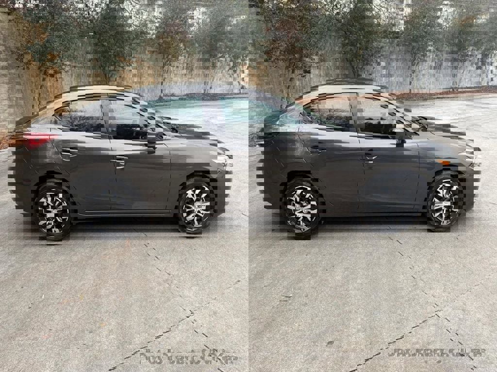 Used 2017 MAZDA MAZDA3 Sport image 4