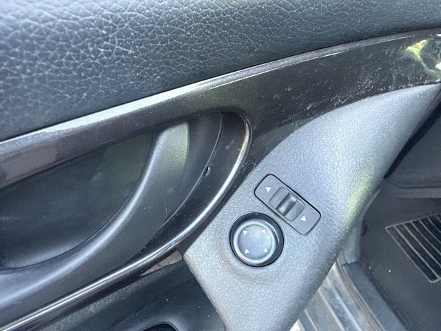 Used 2019 Nissan Rogue S FWD image 22