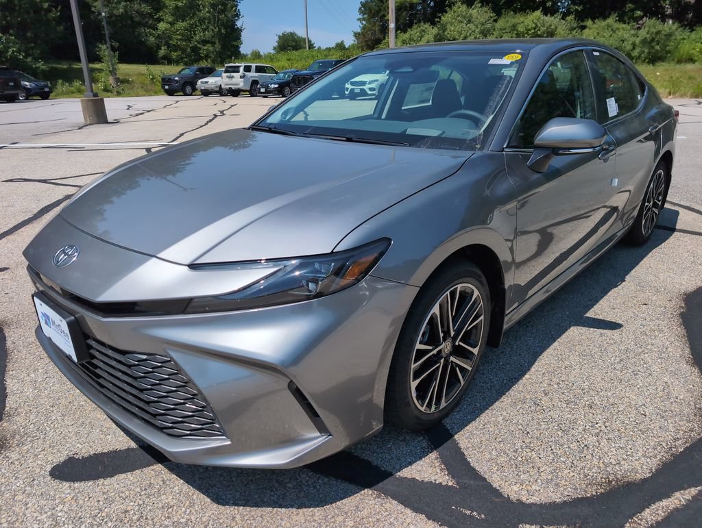 New 2026 Toyota Camry XLE w/ Premium Package