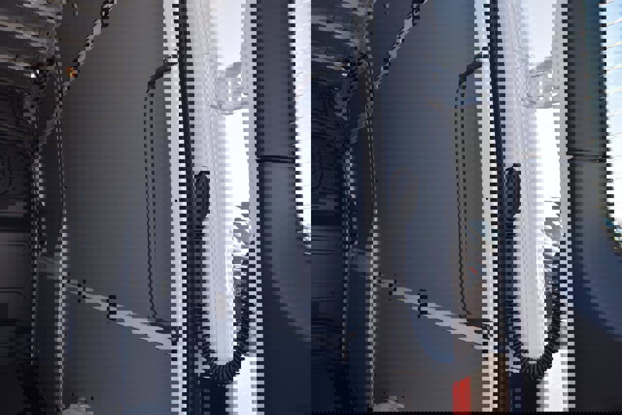 New 2025 Mercedes-Benz Sprinter 2500 image 16