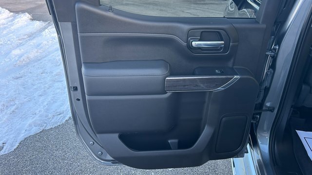 Used 2022 Chevrolet Silverado 1500 LTZ image 32