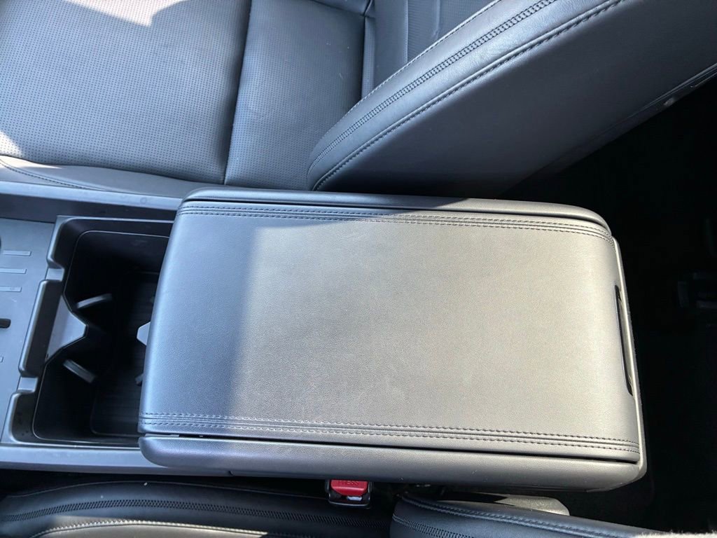 Used 2024 Hyundai Santa Fe Calligraphy image 40