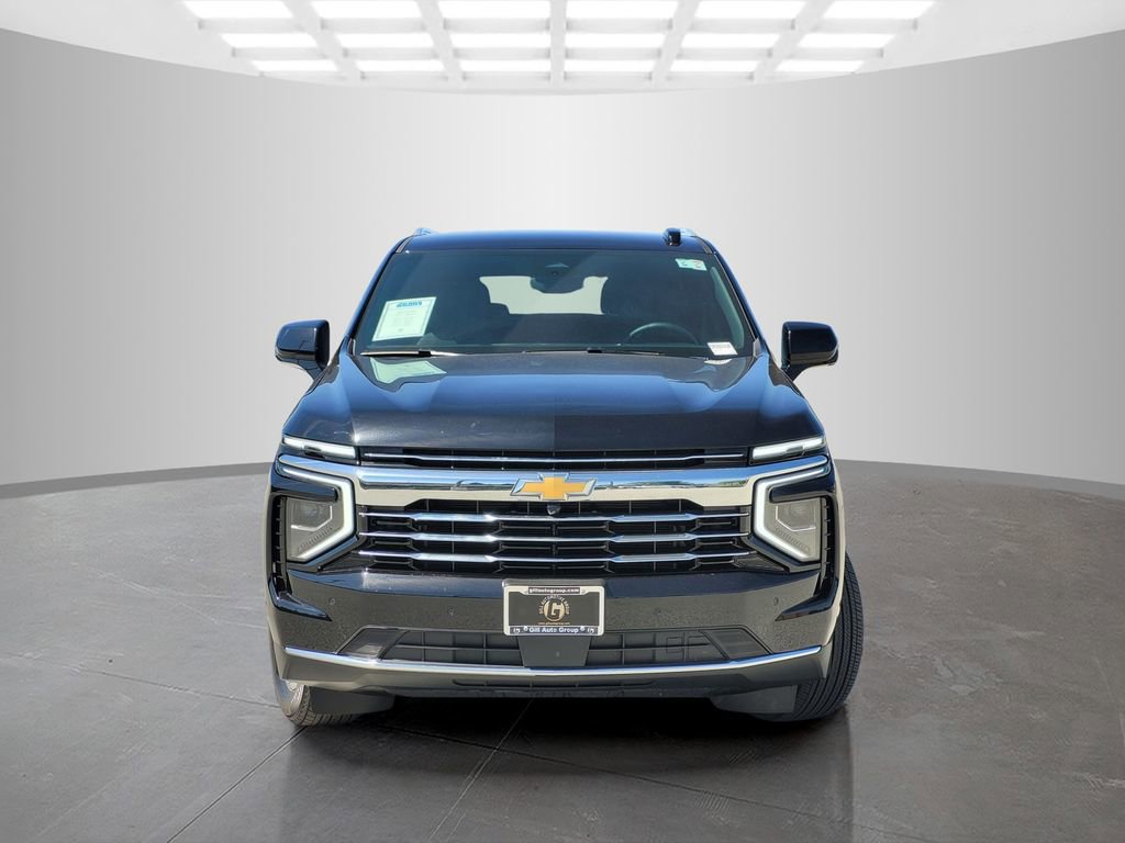 Used 2025 Chevrolet Tahoe LT AWD/4WD image 2