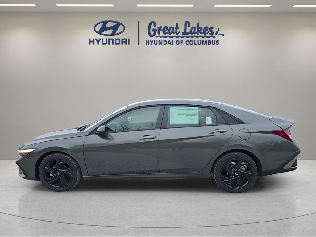 New 2026 Hyundai Elantra Sport FWD image 2