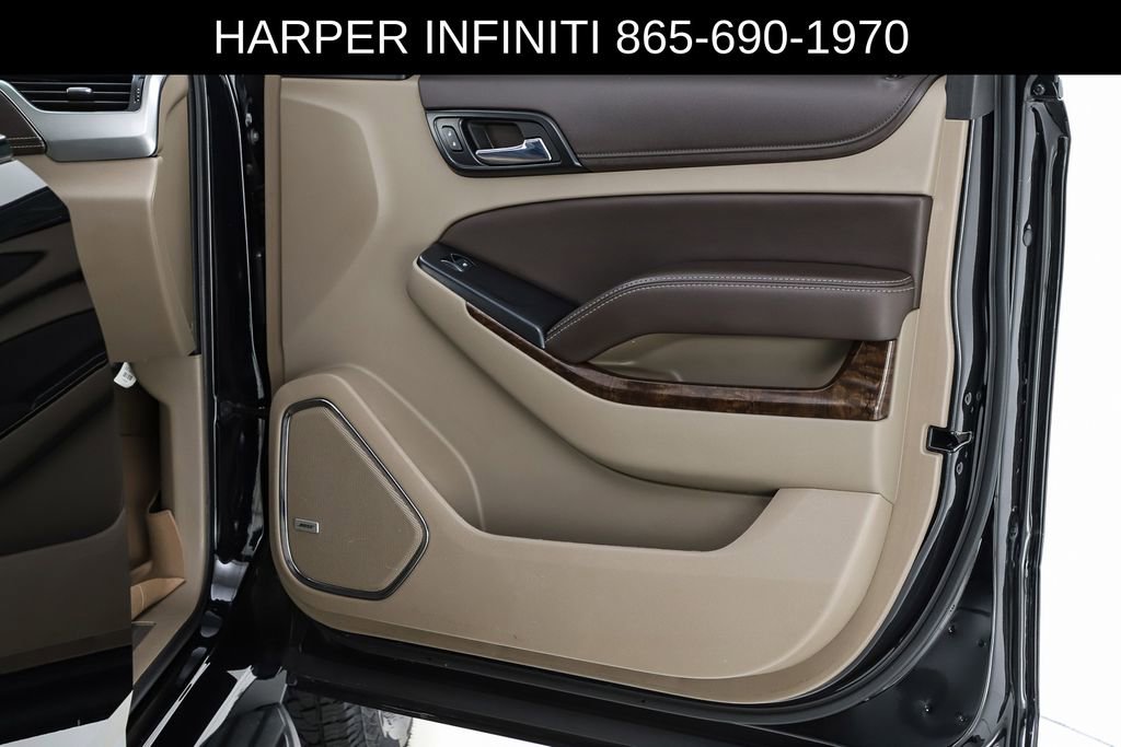 Used 2018 Chevrolet Suburban LT RWD image 32