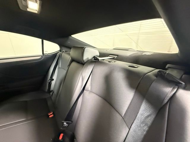 Used 2022 Lexus ES 300h F Sport w/ Accessory Package 2 FWD image 28