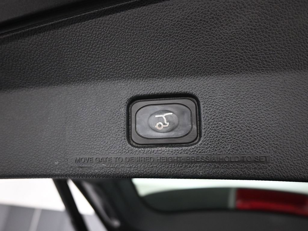 Certified 2018 Ford Explorer Sport w/ Equipment Group 401A image 31