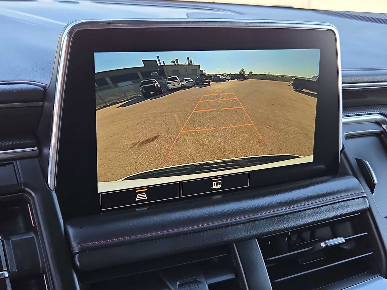 Used 2021 Chevrolet Tahoe RST w/ Rear Media and Nav Package AWD/4WD image 25