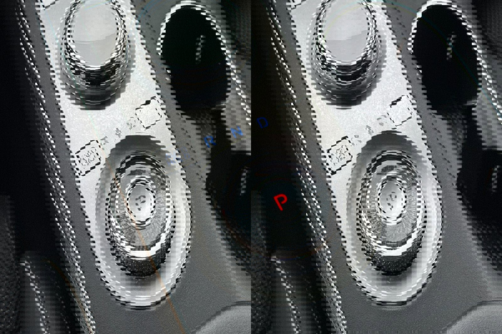 Used 2024 Genesis GV70 2.5T w/ Sport Prestige Package image 22