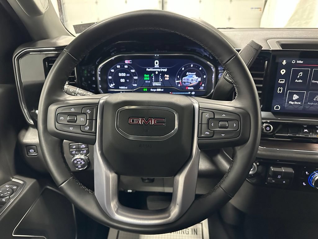 Used 2025 GMC Sierra 1500 SLT AWD/4WD image 18