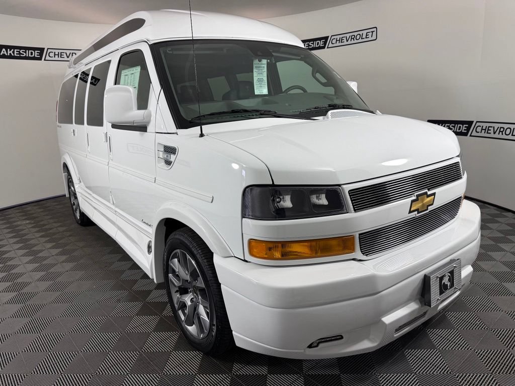 New 2026 Chevrolet Express 2500 w/ Driver Convenience Package RWD image 8