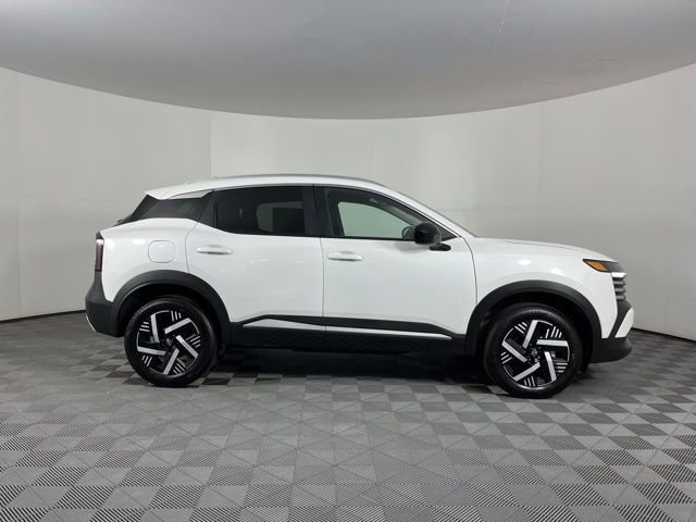 New 2026 Nissan Kicks SV image 11