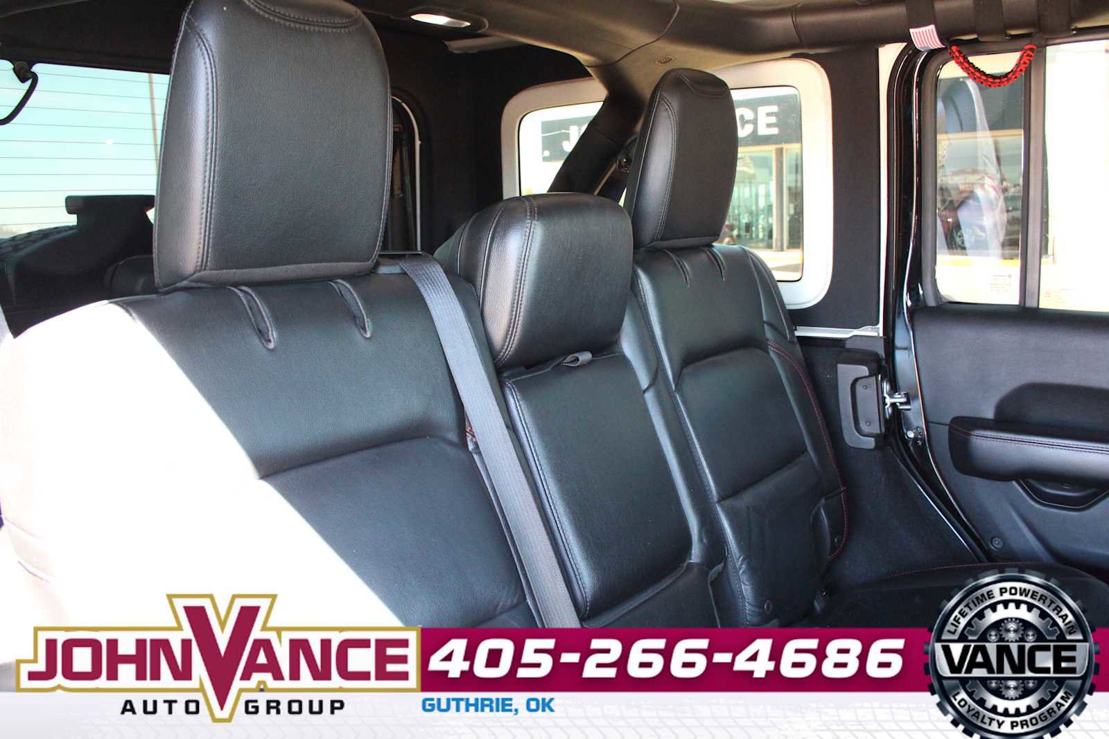 Used 2018 Jeep Wrangler Unlimited Rubicon image 23