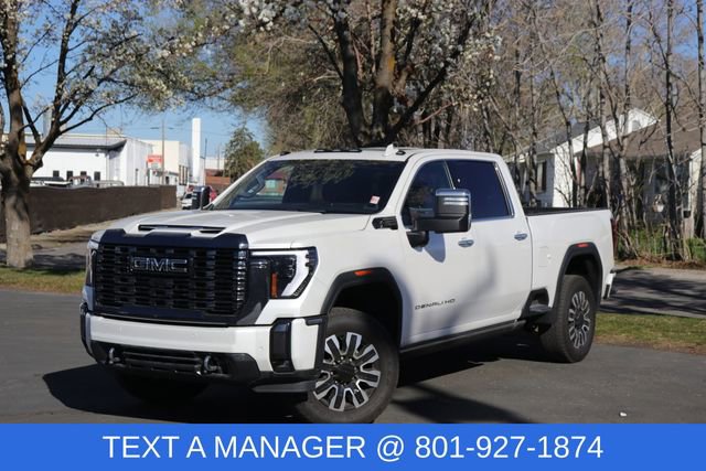 Used 2024 GMC Sierra 2500 Denali Ultimate image 1