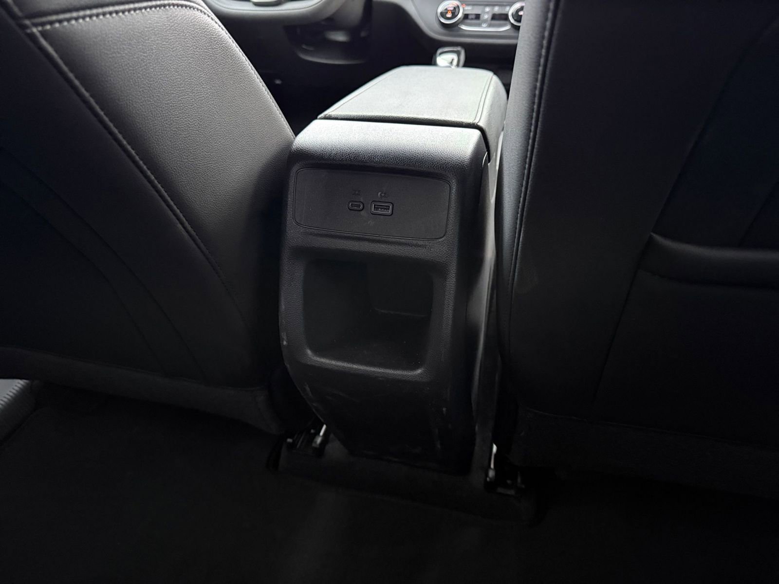 Used 2025 Buick Envista Preferred image 23