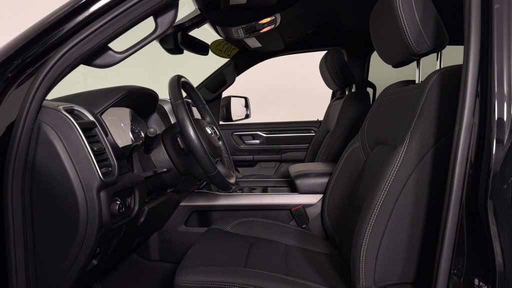 Used 2023 RAM 1500 Big Horn AWD/4WD image 13