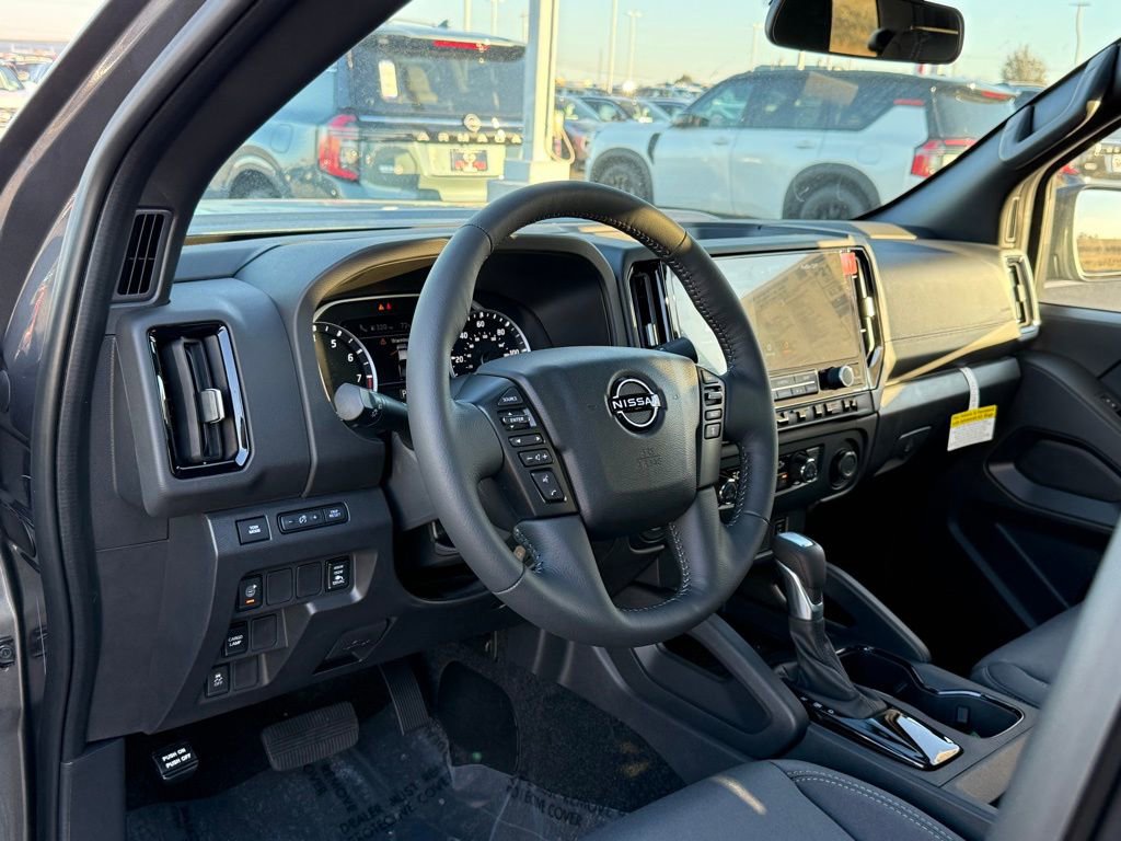New 2026 Nissan Frontier SV w/ SV Convenience Package image 3