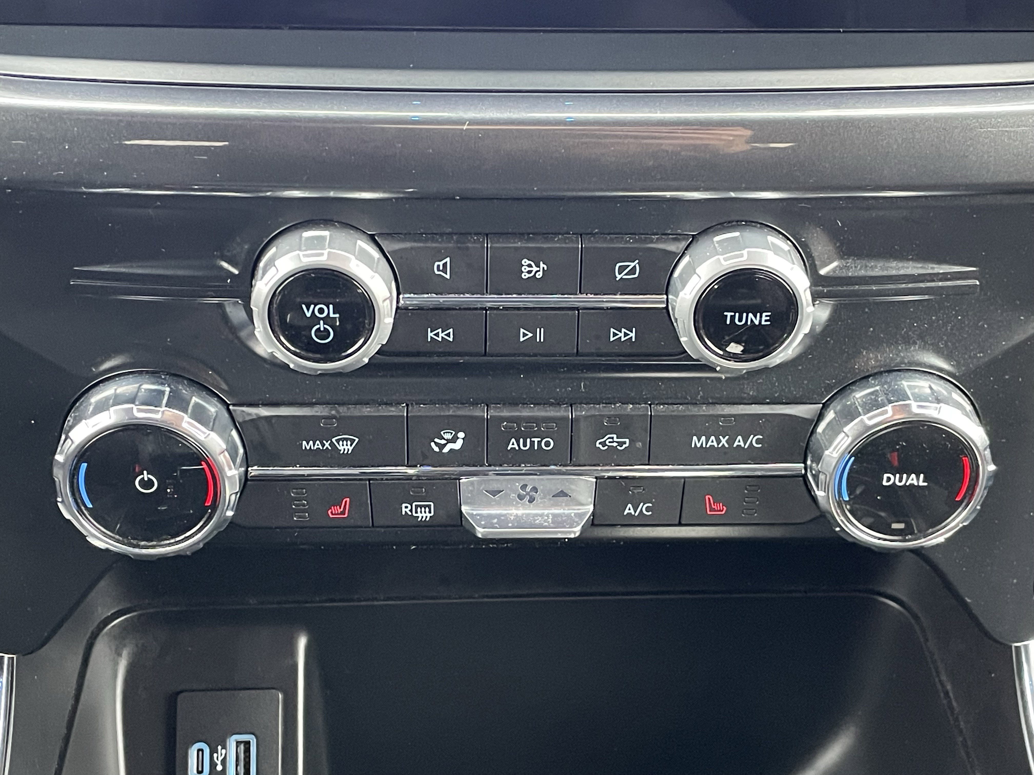 Used 2022 Ford F150 XLT w/ Equipment Group 302A High image 24