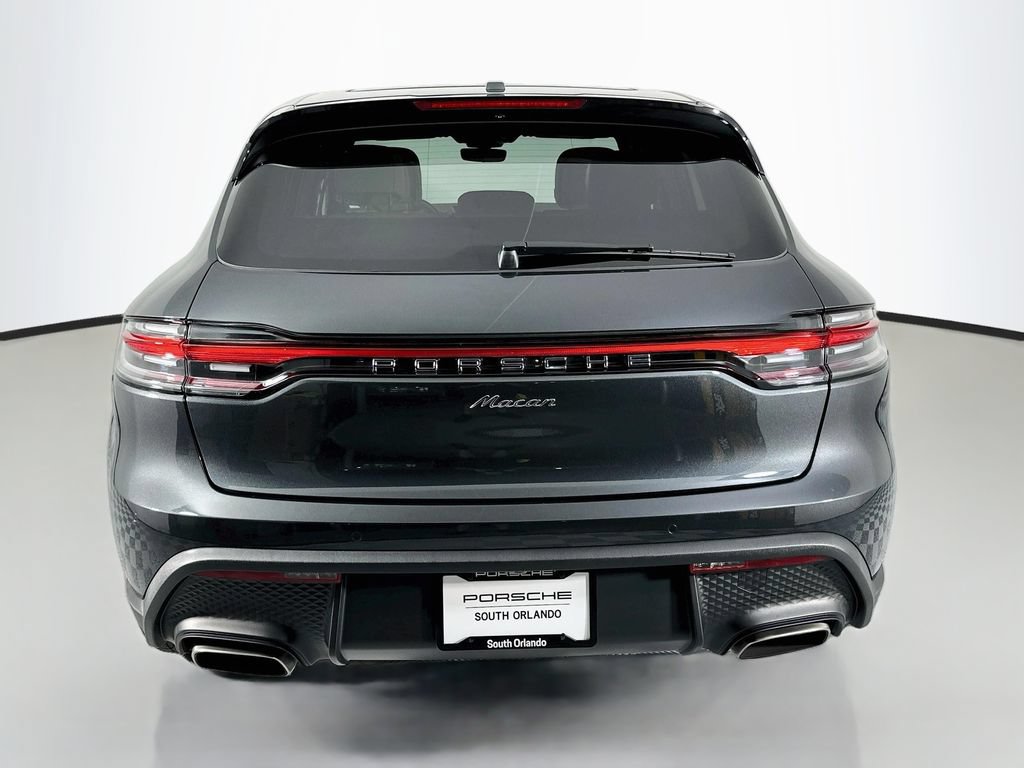 Certified 2026 Porsche Macan AWD/4WD image 10