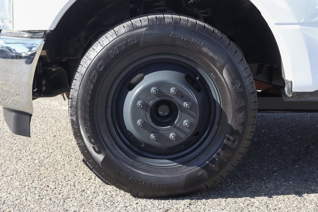 Used 2018 Ford F350 XL w/ Power Equipment Group image 40
