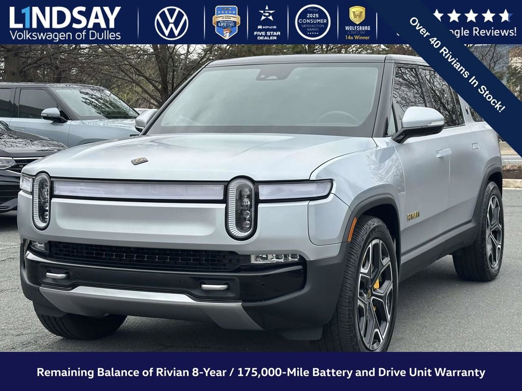 Used 2023 Rivian R1S Adventure image 3