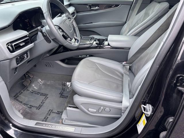 Used 2022 Lincoln Nautilus Reserve w/ Cargo Utility Package image 10