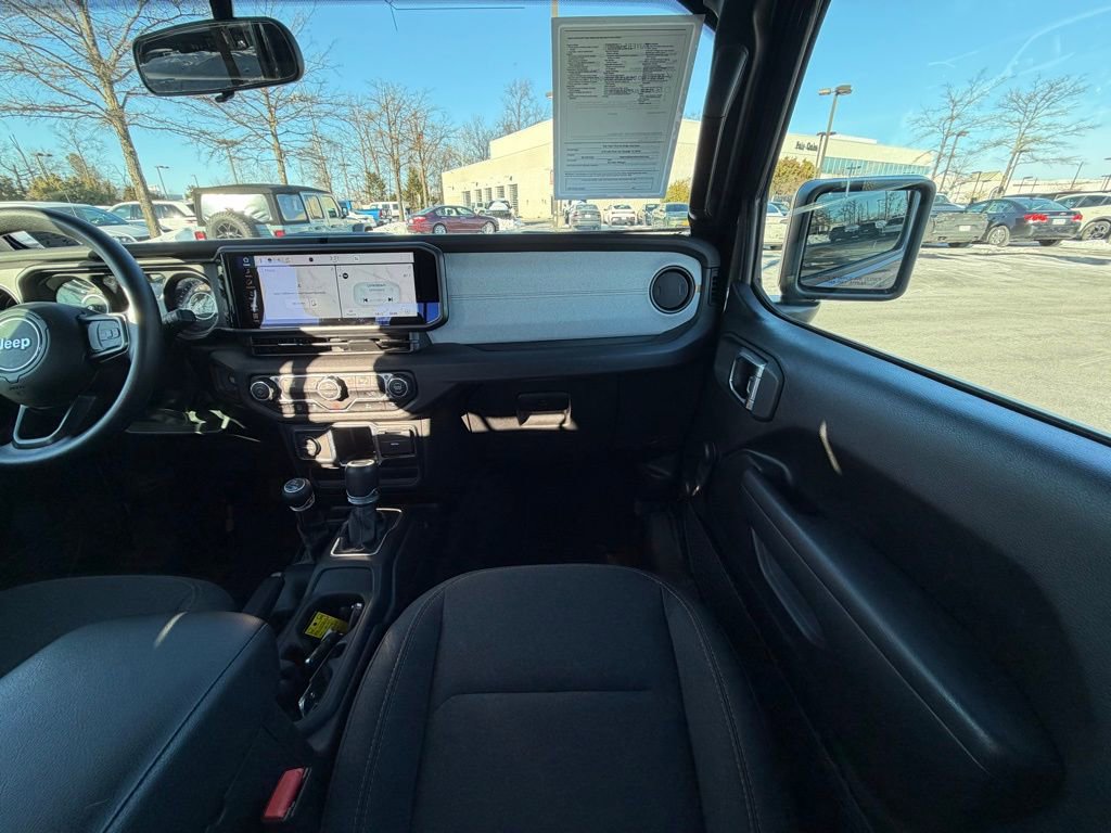 Certified 2024 Jeep Gladiator Sport image 22