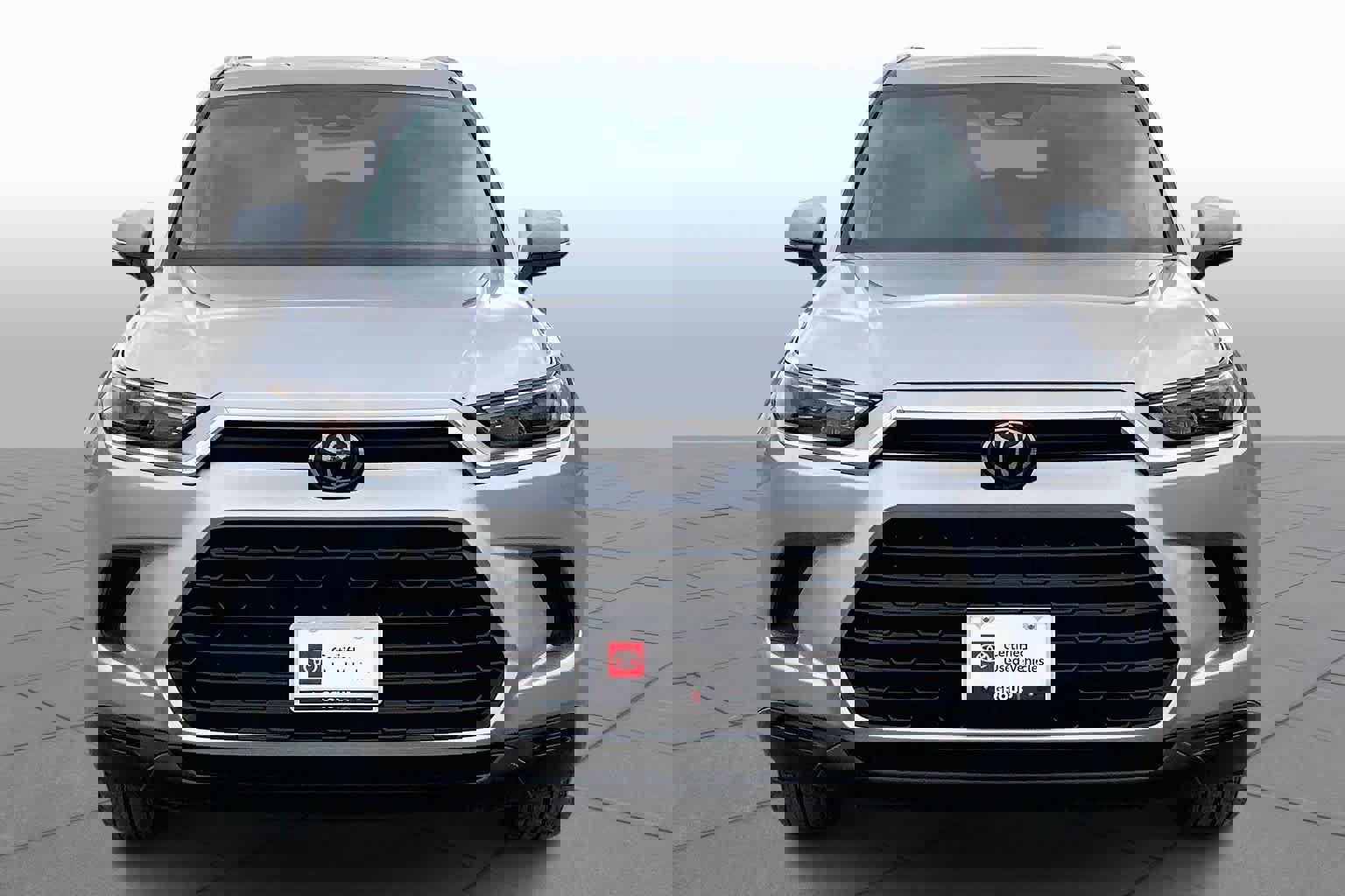 Certified 2025 Toyota Grand Highlander AWD image 3