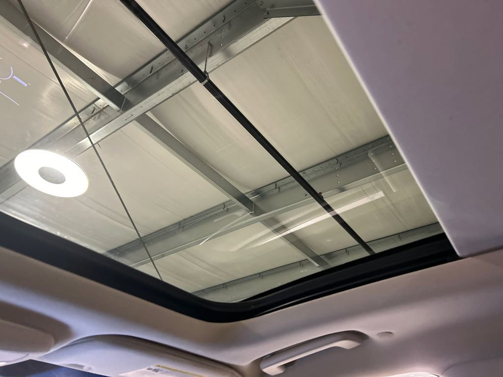 Used 2018 Ford Edge Sport w/ Equipment Group 401A image 27