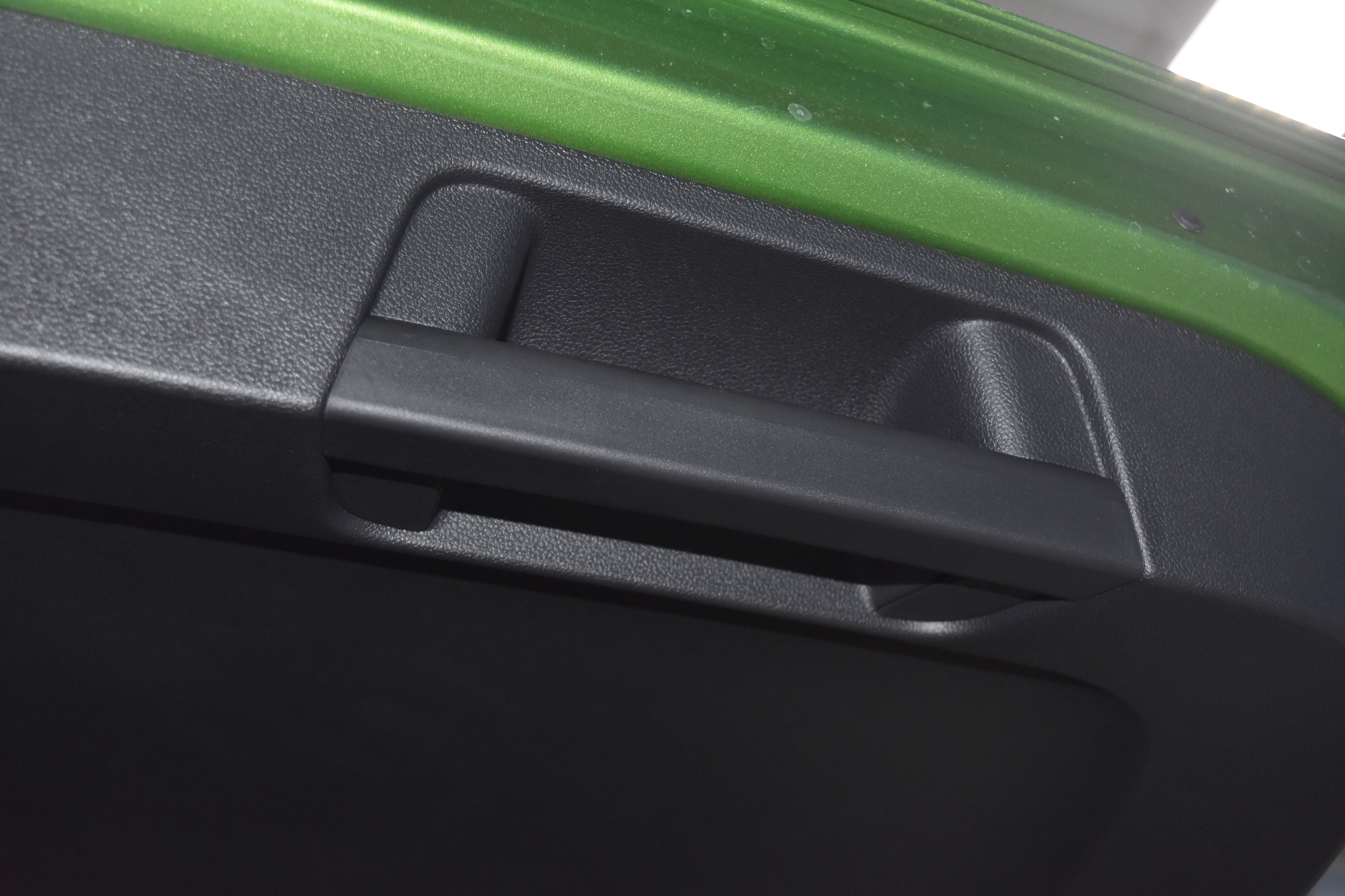 New 2025 Volkswagen Taos SE image 26