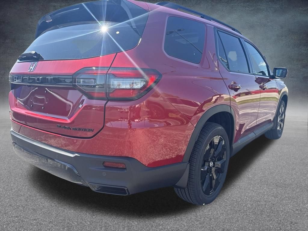New 2026 Honda Pilot Black Edition image 4