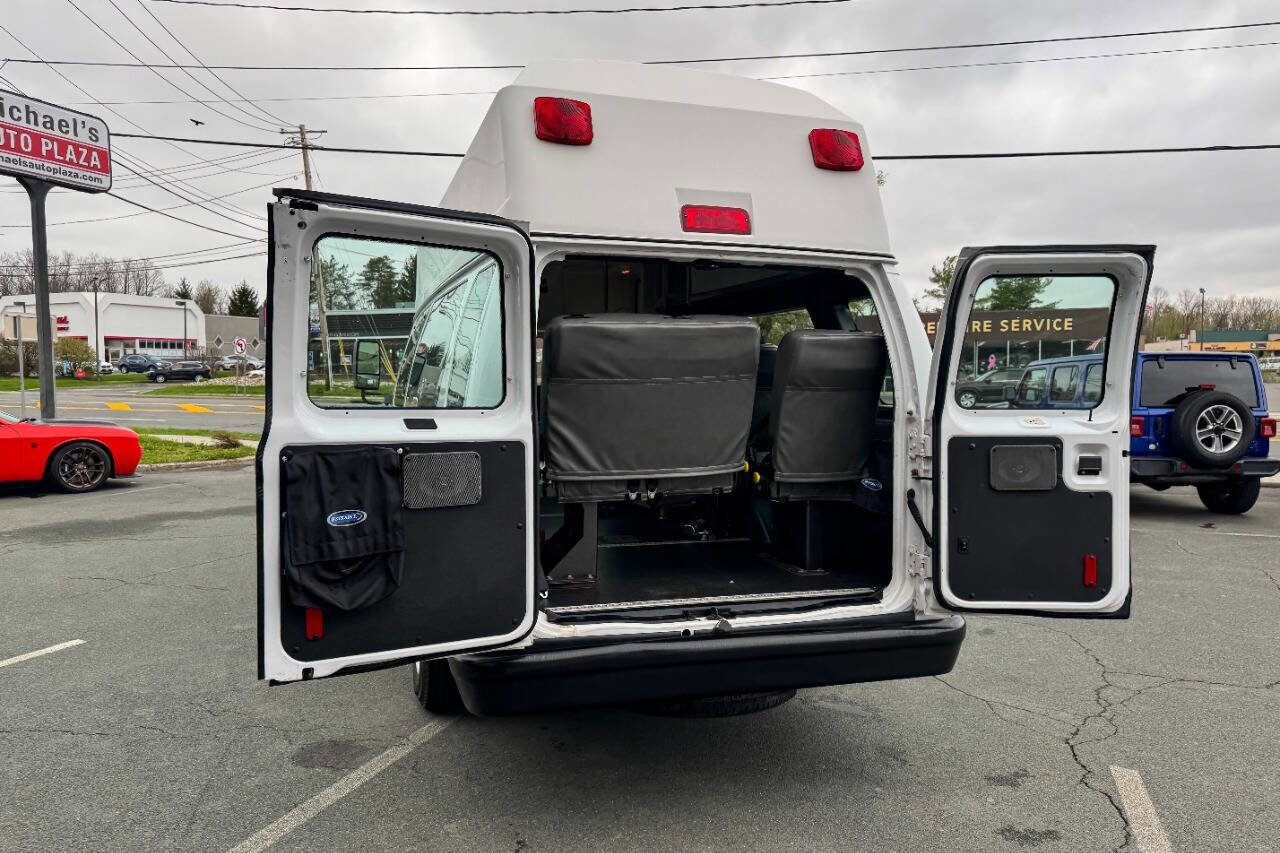 Used 2011 Ford E-350 and Econoline 350 Extended Super Duty w/ PWR Group RWD image 24